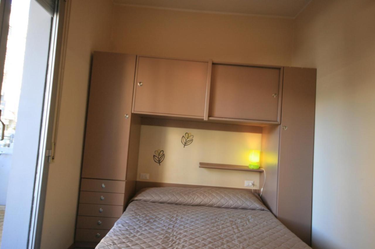 Casa Vacanze Cucciolo Ρίμινι Εξωτερικό φωτογραφία